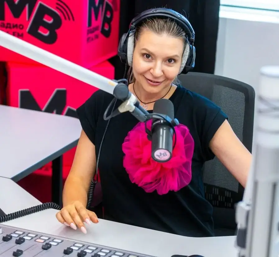 Ника Романова